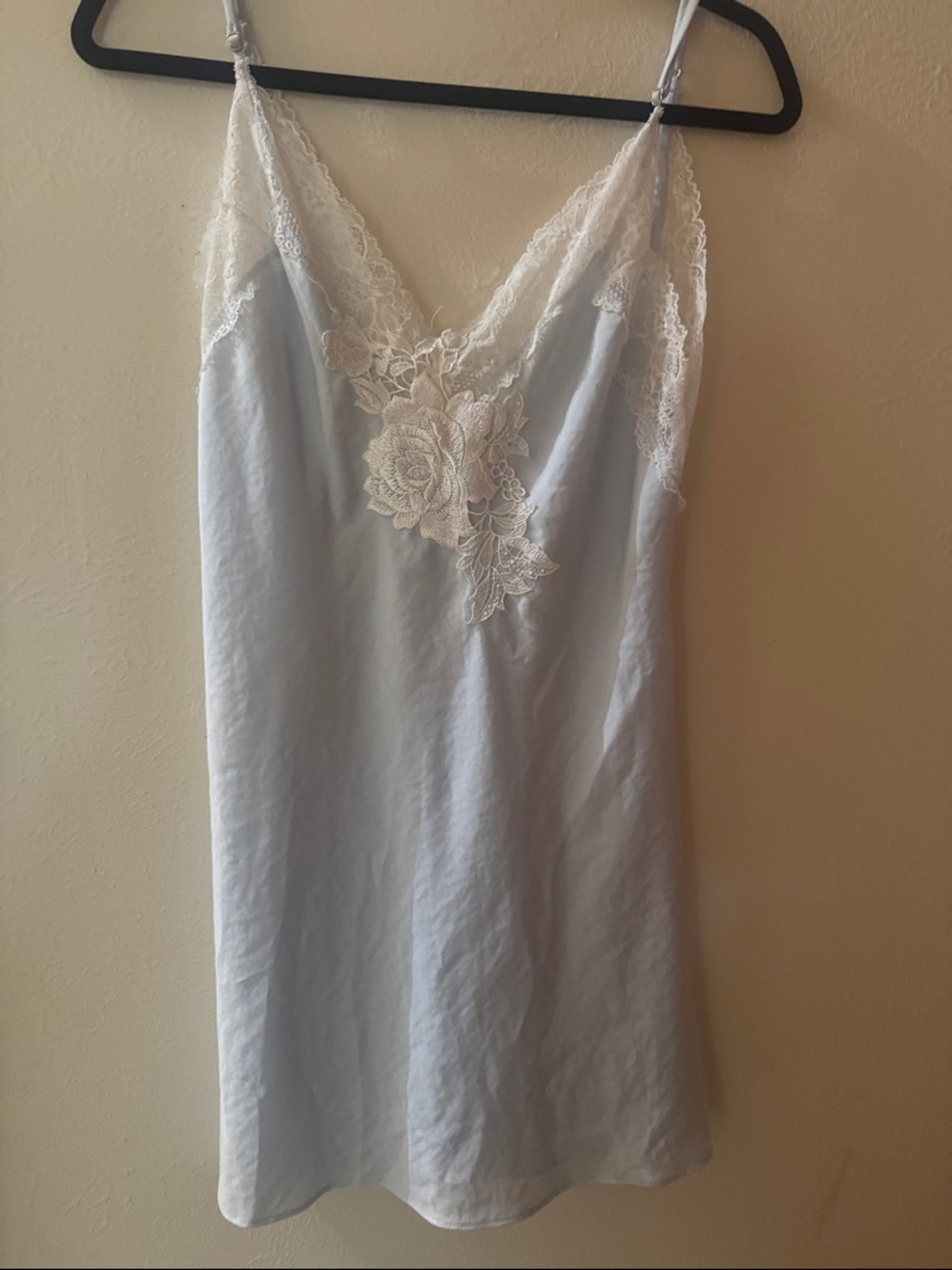 Linea Donatella Light Blue Slip with Ivory Lace Applique vintage